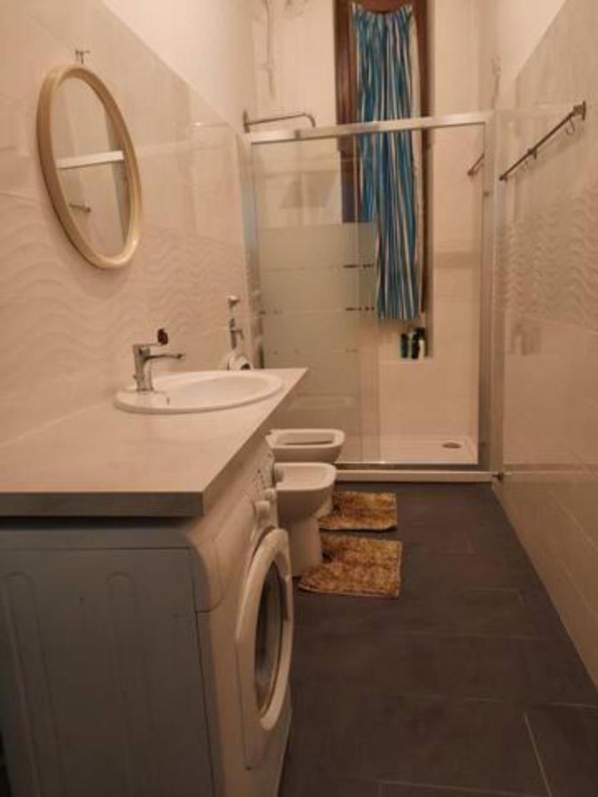 Nice And Quiet Accommodation In The City Center Milan Luaran gambar